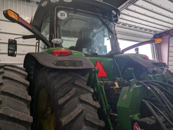 2020 John Deere 8320R - Image 12