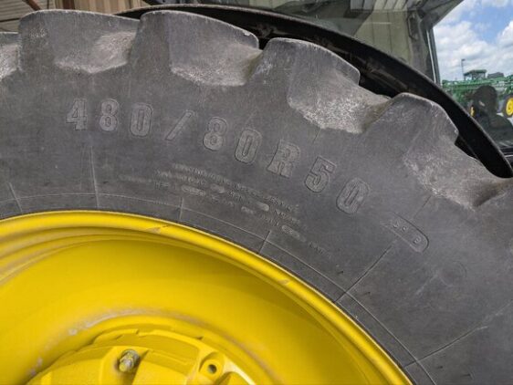 2020 John Deere 8320R - Image 6