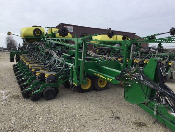 2019 John Deere DB60