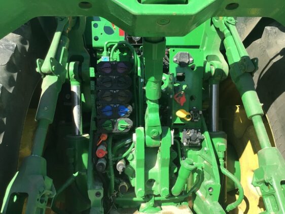 2024 John Deere 8R 370 - Image 10