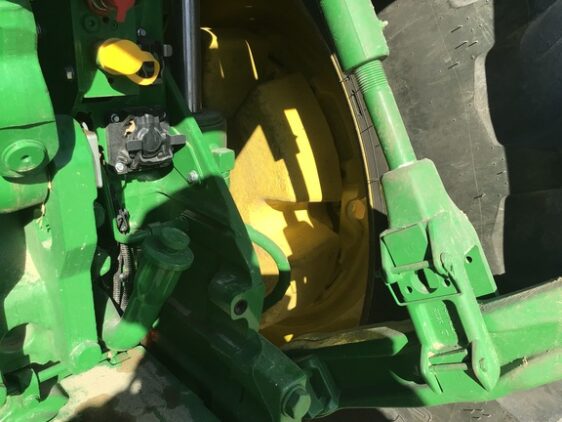 2024 John Deere 8R 370 - Image 12