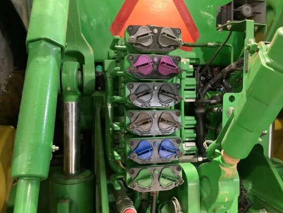 2015 John Deere 8345R - Image 11