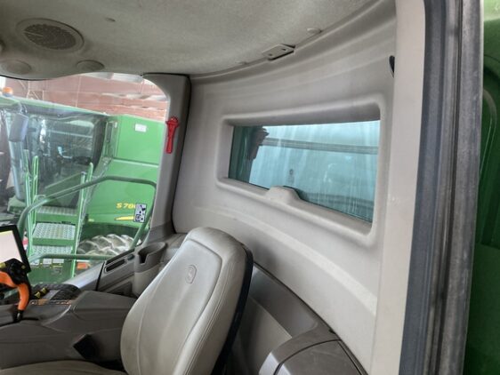 2022 John Deere S780 - Image 28