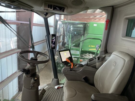 2022 John Deere S780 - Image 25