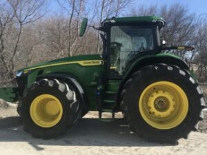 2024 John Deere 8R 340