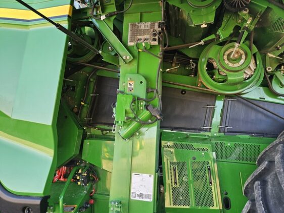 2024 John Deere X9 1000 - Image 7