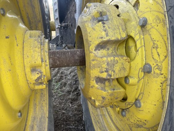 2023 John Deere 8R 310 - Image 22