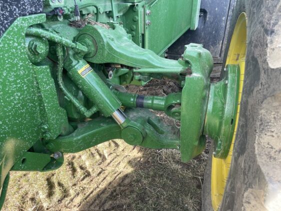 2023 John Deere 8R 310 - Image 23