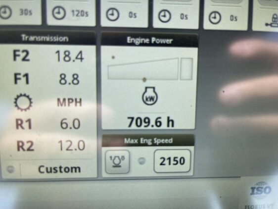 2023 John Deere 8R 310 - Image 9