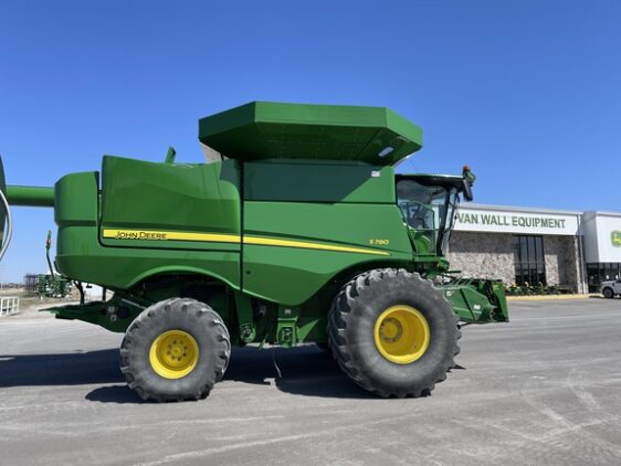 2019 John Deere S780 - Image 9