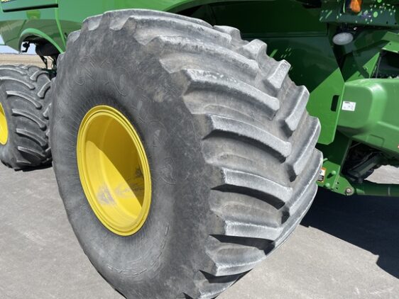 2019 John Deere S780 - Image 13