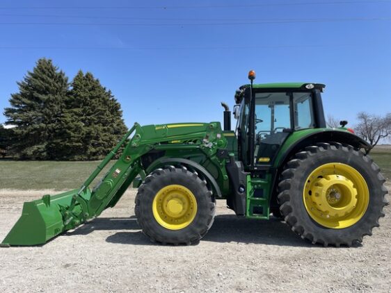 2023 John Deere 6155M - Image 3