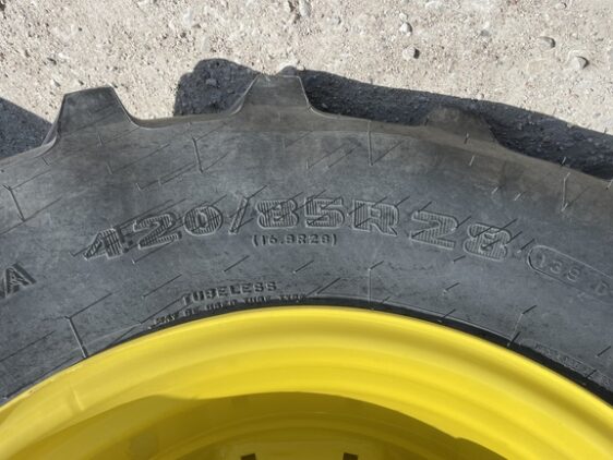 2023 John Deere 6155M - Image 31