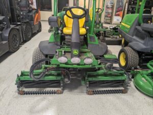 2017 John Deere 7200A
