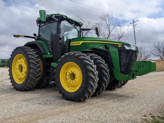 2024 John Deere 8R 410 - Image 7
