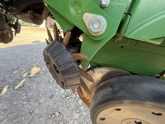 2015 John Deere 1775NT - Image 11