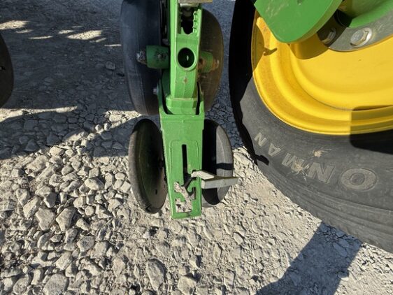 2015 John Deere 1775NT - Image 13