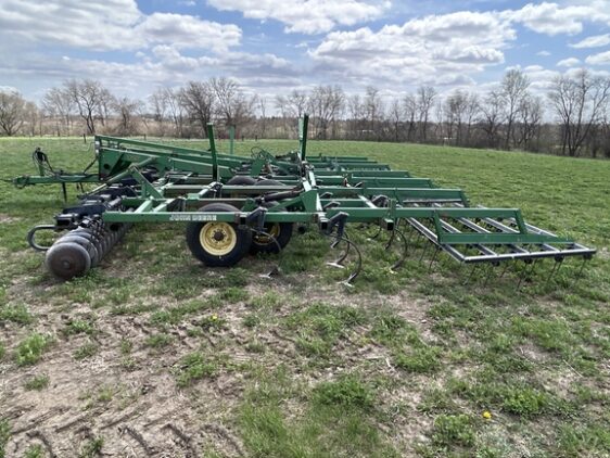 1997 John Deere 726 - Image 2