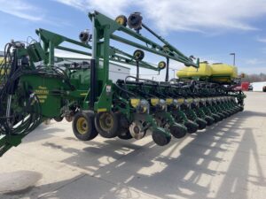 2011 John Deere DB80