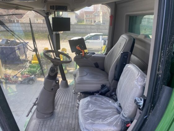 2024 John Deere S780 - Image 25