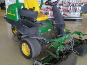 2013 John Deere 2500E