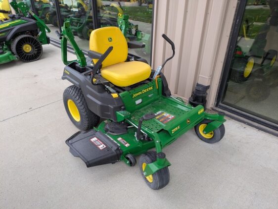2024 John Deere Z515E