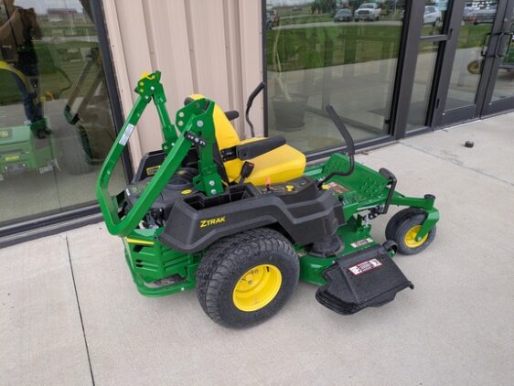 2024 John Deere Z515E - Image 2