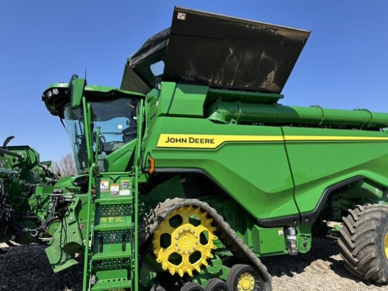 2021 John Deere X9 1100 - Image 8