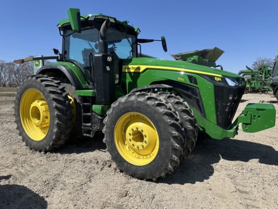 2021 John Deere 8R 370 - Image 4