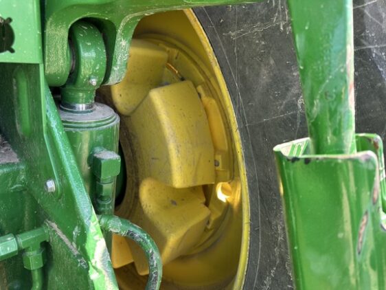 2021 John Deere 8R 370 - Image 21