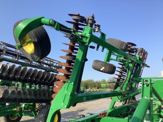 2023 John Deere 2660 - Image 12