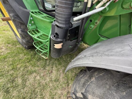 2012 John Deere 6125R - Image 16