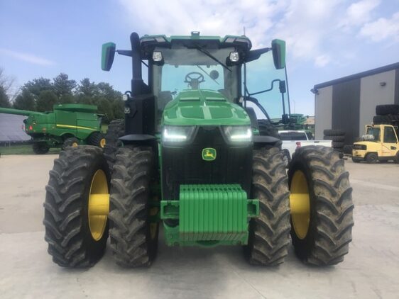 2023 John Deere 8R 310 - Image 25