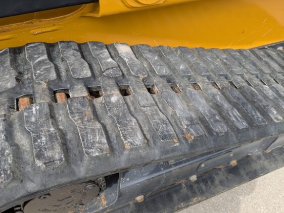 2024 John Deere 331G - Image 5