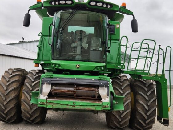 2013 John Deere S670 - Image 2