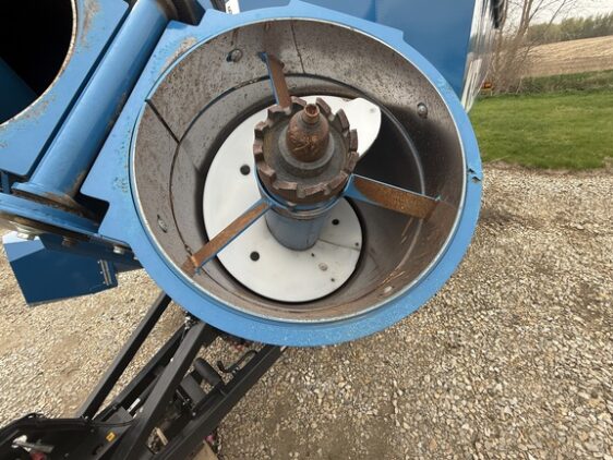 2022 Kinze 1521 - Image 22