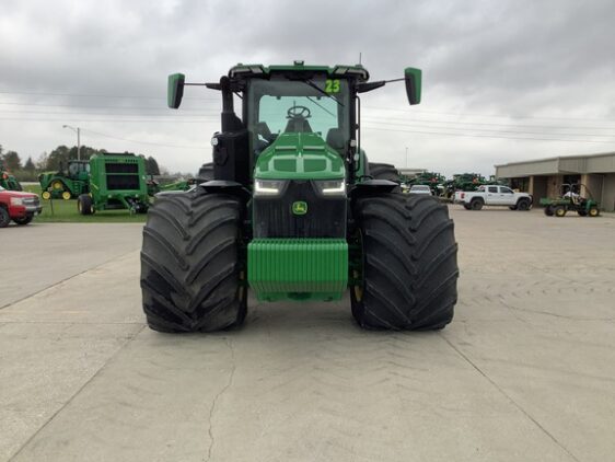 2023 John Deere 8R 370 - Image 8