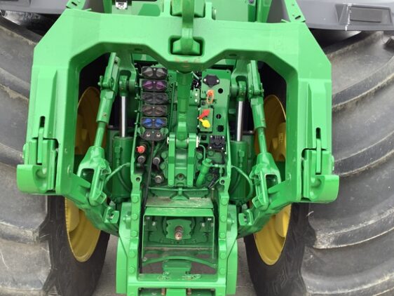 2023 John Deere 8R 370 - Image 22