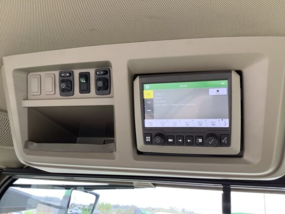 2023 John Deere 8R 370 - Image 30