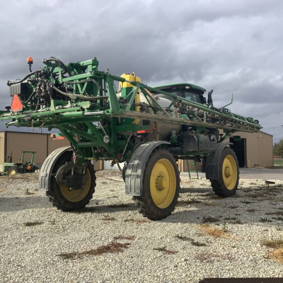 2019 John Deere R4038 - Image 2