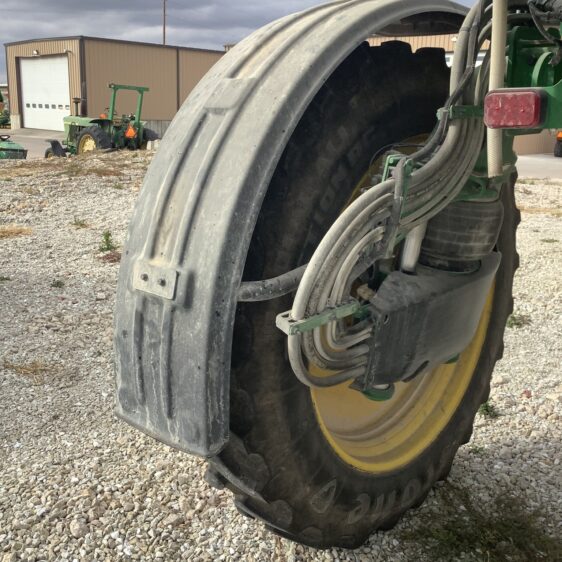 2019 John Deere R4038 - Image 19