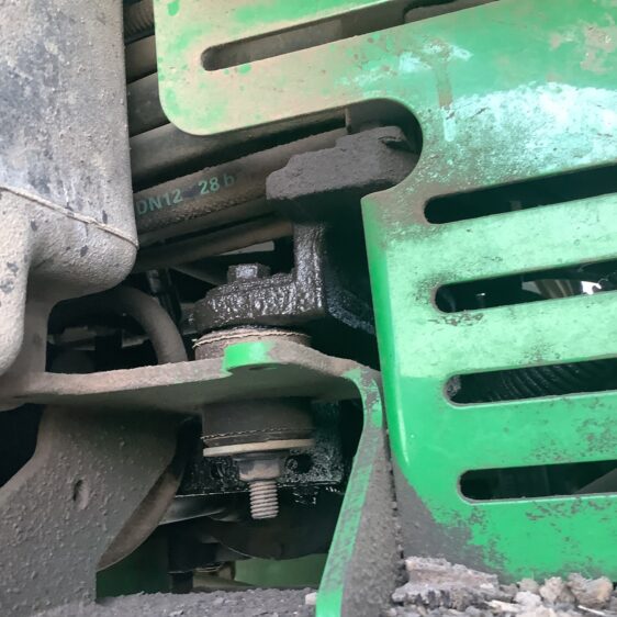 2019 John Deere R4038 - Image 26