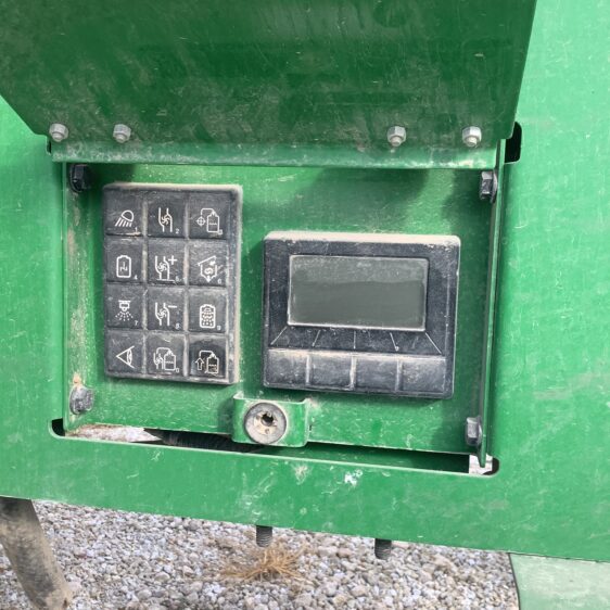2019 John Deere R4038 - Image 14