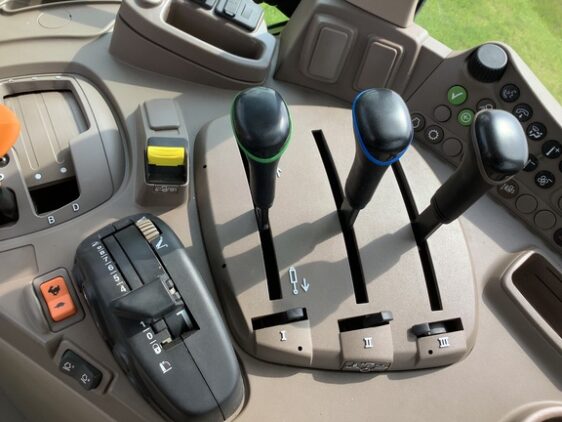 2023 John Deere 6155M - Image 16