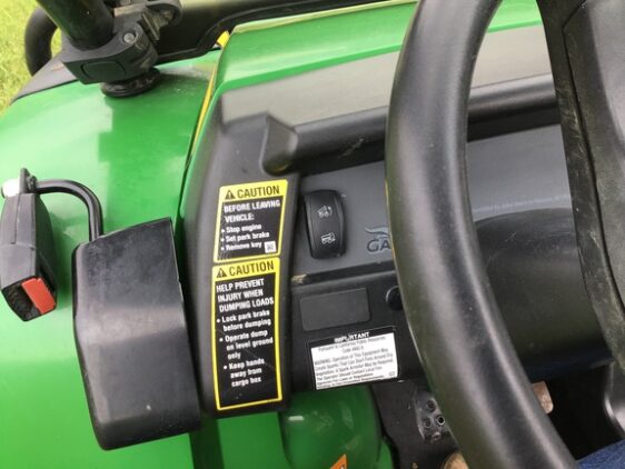 2016 John Deere XUV 825i - Image 11