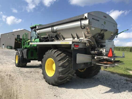 2022 John Deere 800R - Image 4