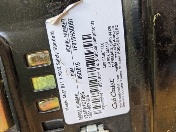 2015 Cub Cadet LTX1046 - Image 6