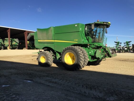 2020 John Deere S790 - Image 16
