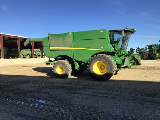 2020 John Deere S790 - Image 2