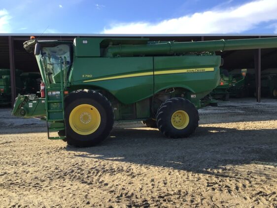 2020 John Deere S790